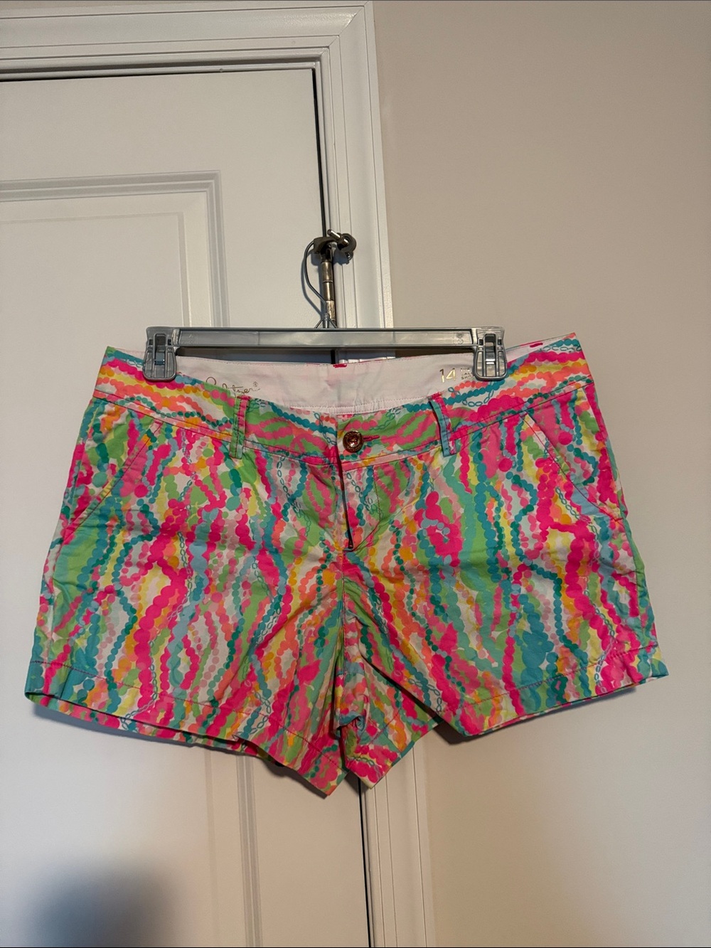 Lilly Pulitzer Multi-Color Wavy Print Jean Shorts
